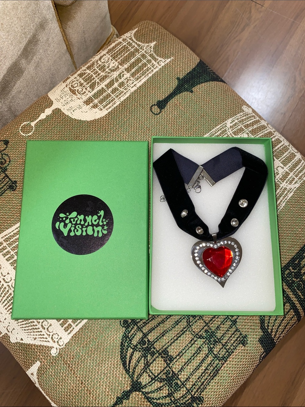 Tunnel Vision Heart Pendant Choker